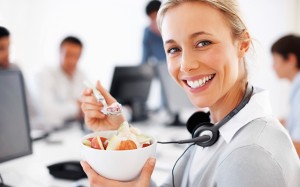 Tips para comer sanamente en el Trabajo